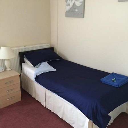 Duke Of Edinburgh Hotel Swindon Eksteriør billede