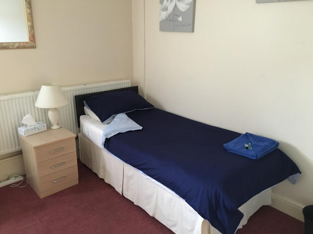Duke Of Edinburgh Hotel Swindon Eksteriør billede
