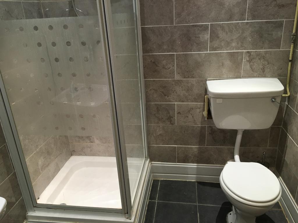 Duke Of Edinburgh Hotel Swindon Eksteriør billede