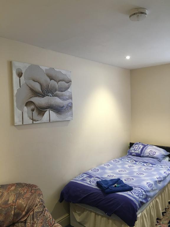 Duke Of Edinburgh Hotel Swindon Eksteriør billede
